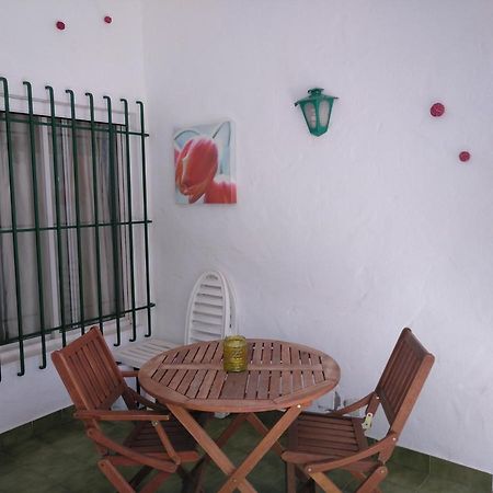 2 Calle Las Azucenas Playa Del Aguila  Exterior foto