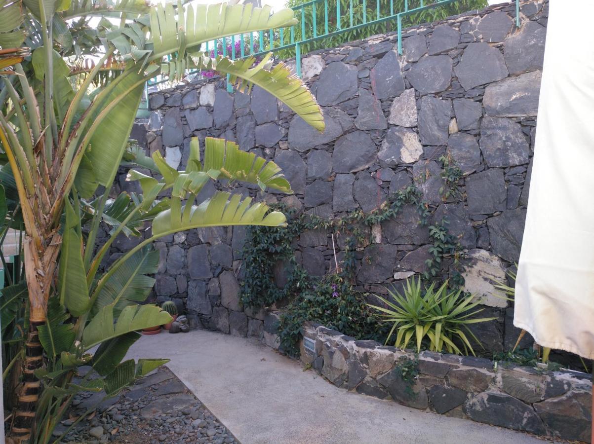 2 Calle Las Azucenas Playa Del Aguila  Exterior foto