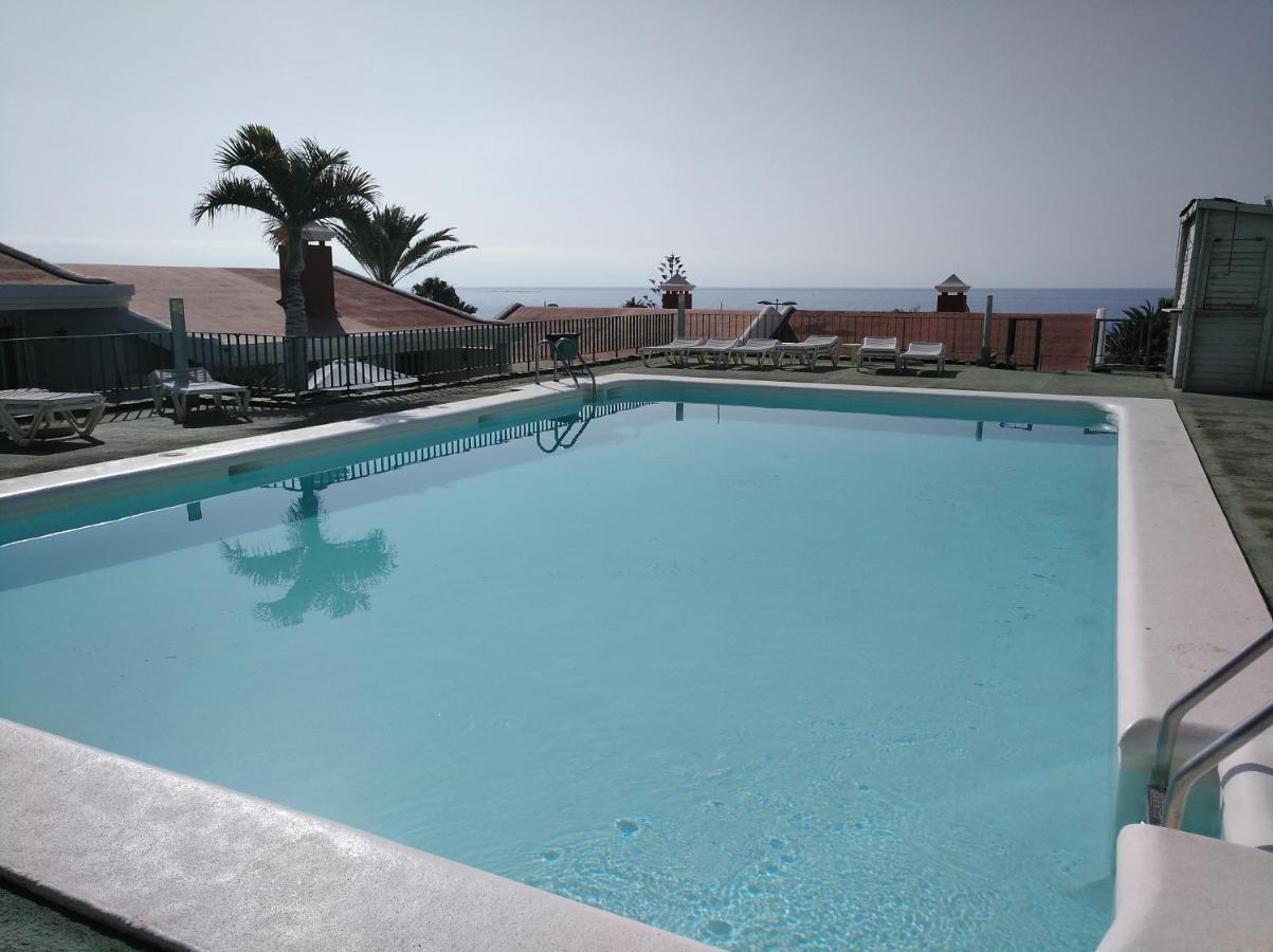 2 Calle Las Azucenas Playa Del Aguila  Exterior foto